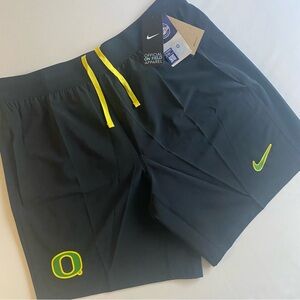 Nike Oregon Ducks On Field Practice Shorts Men TEAM ISSUED College Football